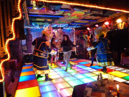 Cena Show-baile-con-la-participacion