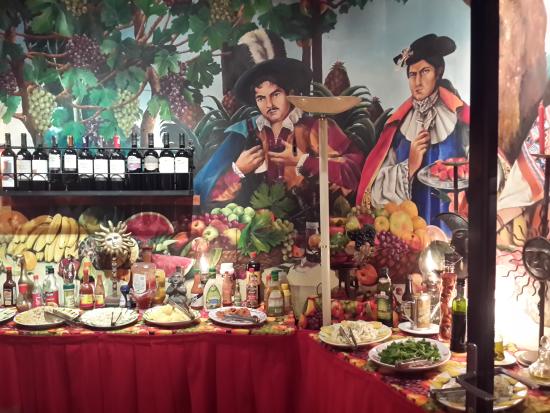 Cena Show-buffet