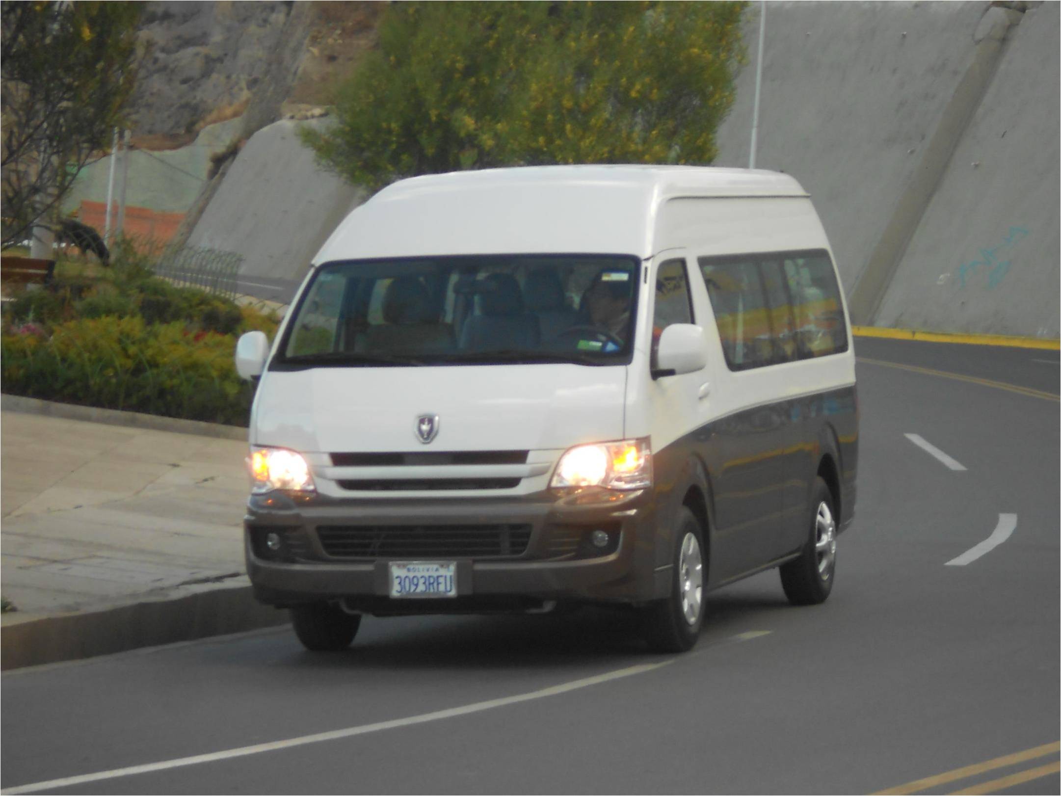 JT6 Van-01