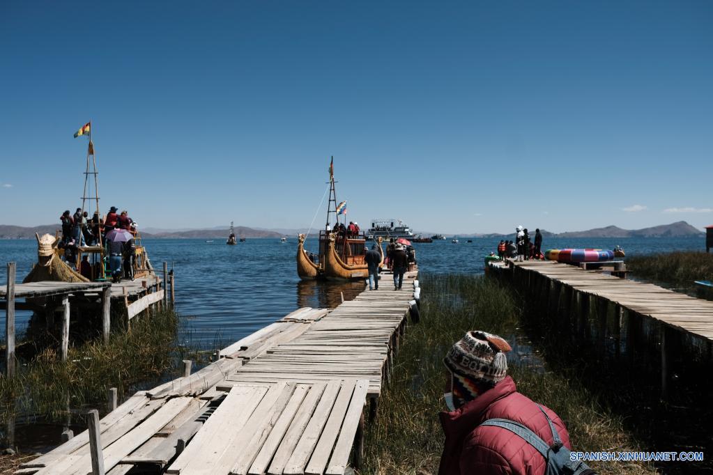 Paseo al Lago Titikaka (Huatajata)1